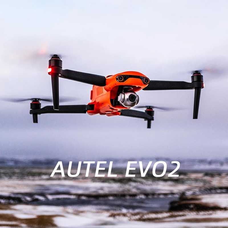 道通AUTEL EVO II無人機(jī),AUTEL EVO2,道通AUTEL EVO 2是新一代性能標(biāo)桿無人機(jī)，具備強(qiáng)悍的9公里圖傳40分鐘續(xù)航（無風(fēng) 勻速飛行），最大抗風(fēng)8級，最快飛行速度20米/秒。機(jī)身配備12路視覺傳感器，融合主相機(jī)、超聲波、IMU 等19組傳感器，實時構(gòu)建三維地圖和規(guī)劃路徑，不僅僅是感知，更可實現(xiàn)多角度全方位避障。通過模塊化云臺設(shè)計，可分為8K版（4800萬像素 1/2英寸CMOS）、6K版（2000萬像素 1英寸CMOS）、熱成像標(biāo)準(zhǔn)版（320分辨率）、熱成像進(jìn)階版（640分辨率）。